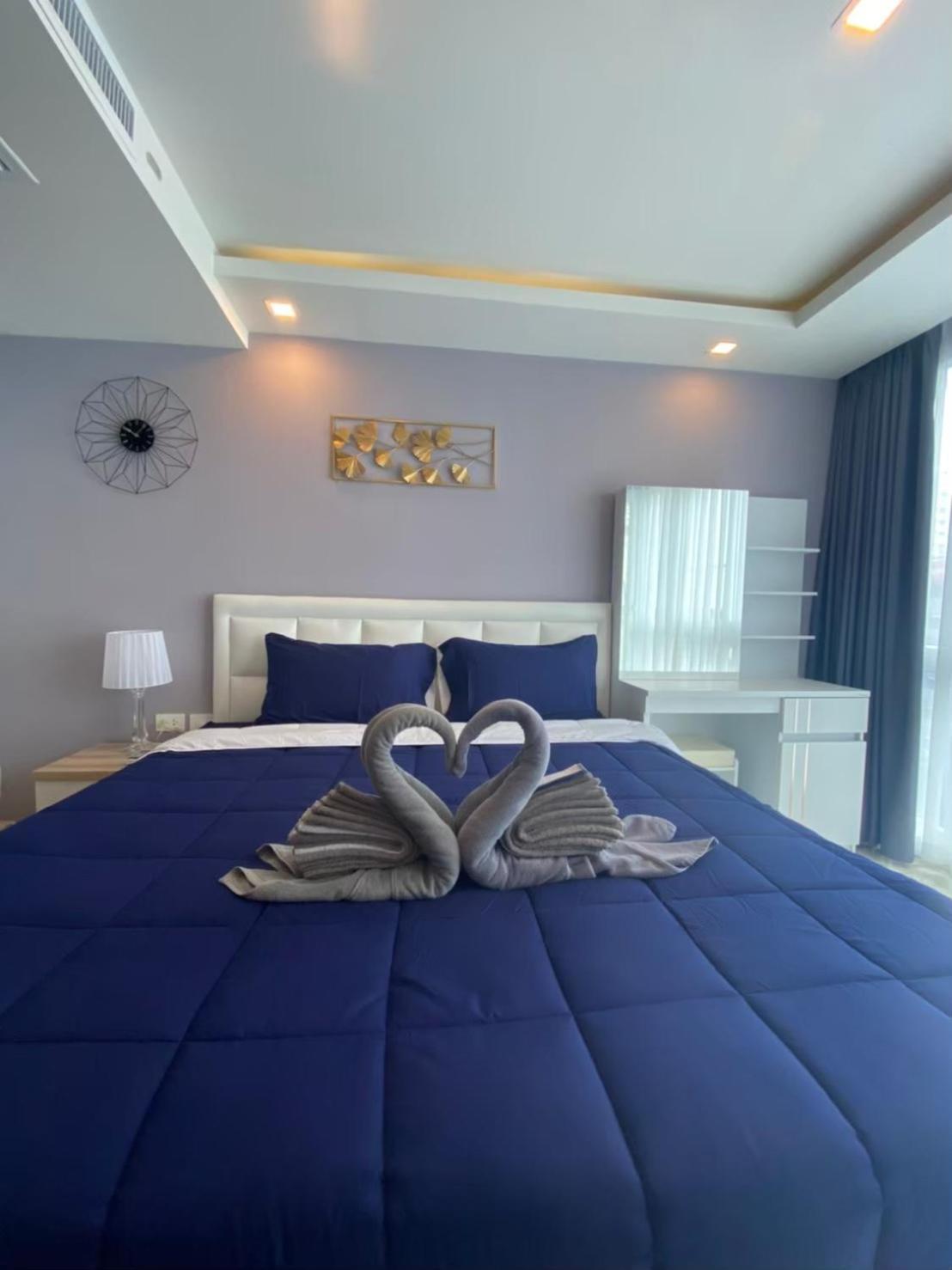 Grand Avenue Suites X Monthstayz Thailand 芭達亞 外观 照片