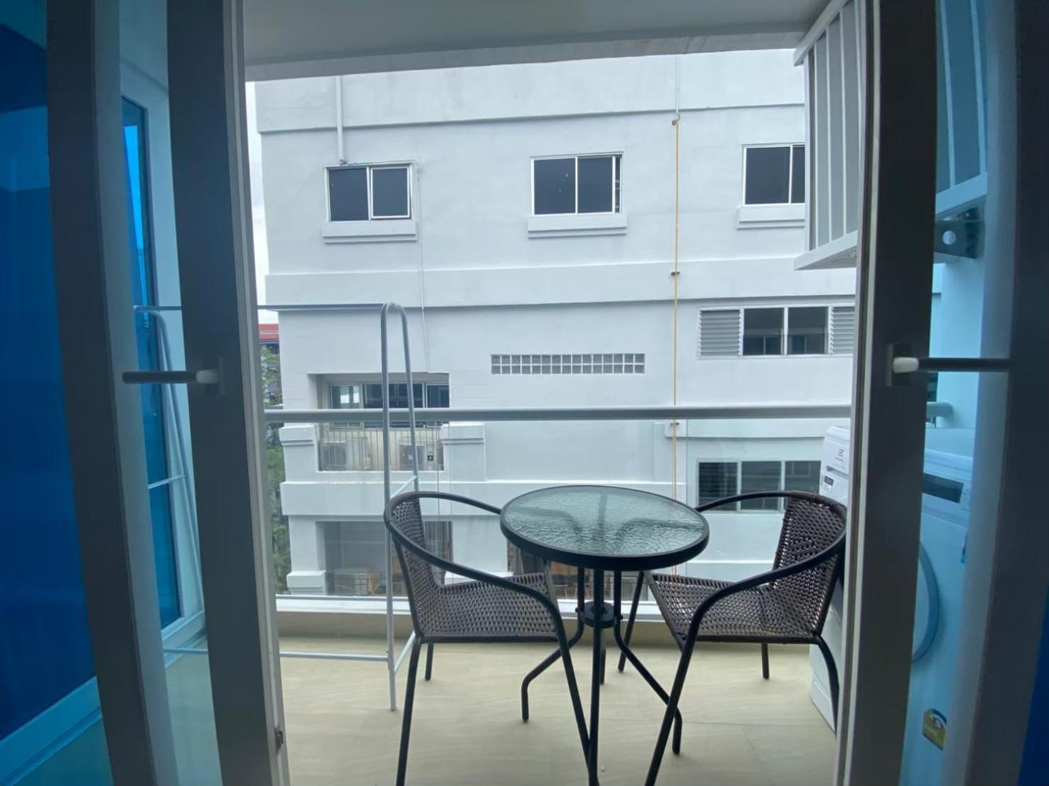 Grand Avenue Suites X Monthstayz Thailand 芭達亞 外观 照片