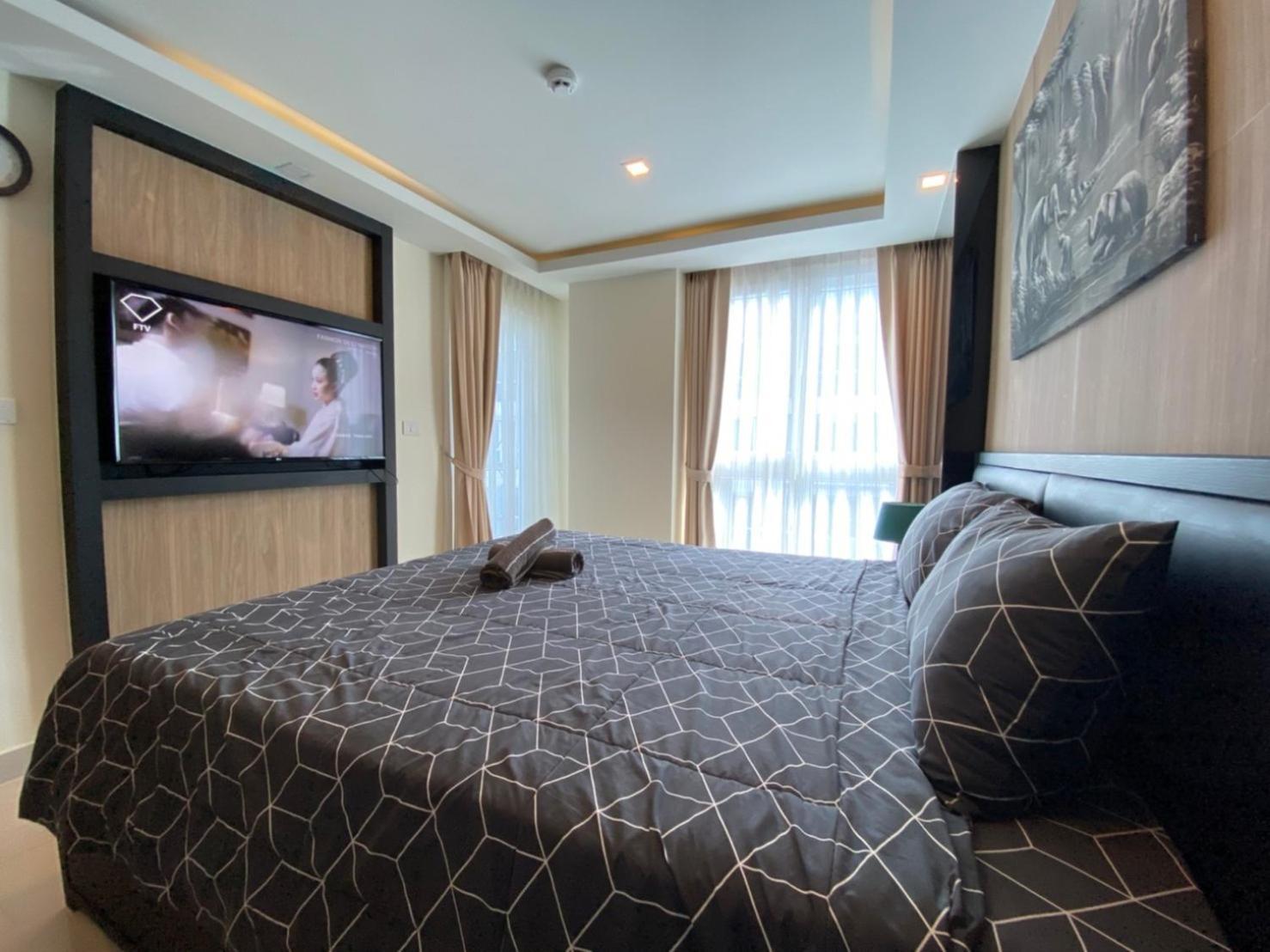 Grand Avenue Suites X Monthstayz Thailand 芭達亞 外观 照片