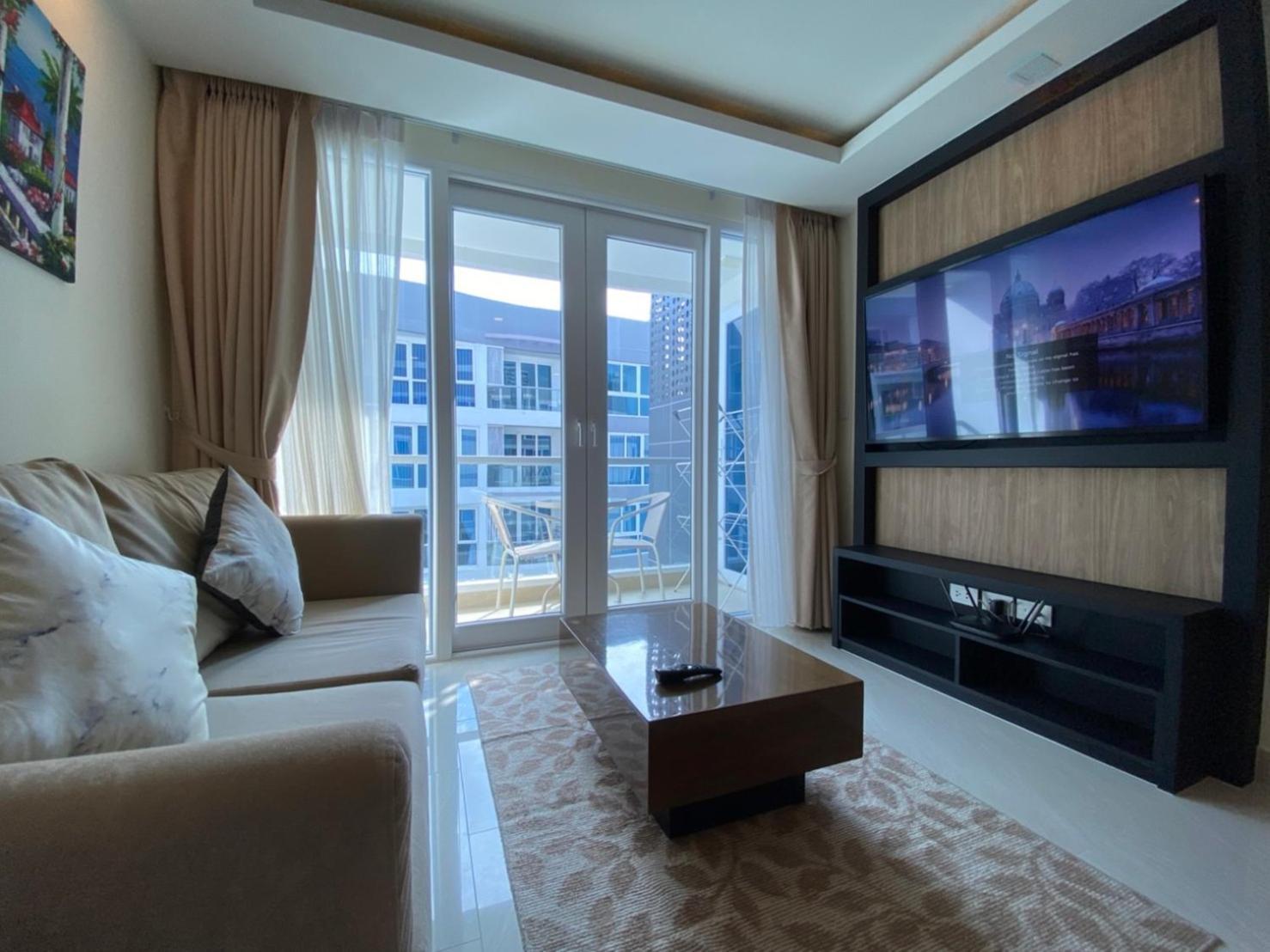Grand Avenue Suites X Monthstayz Thailand 芭達亞 外观 照片