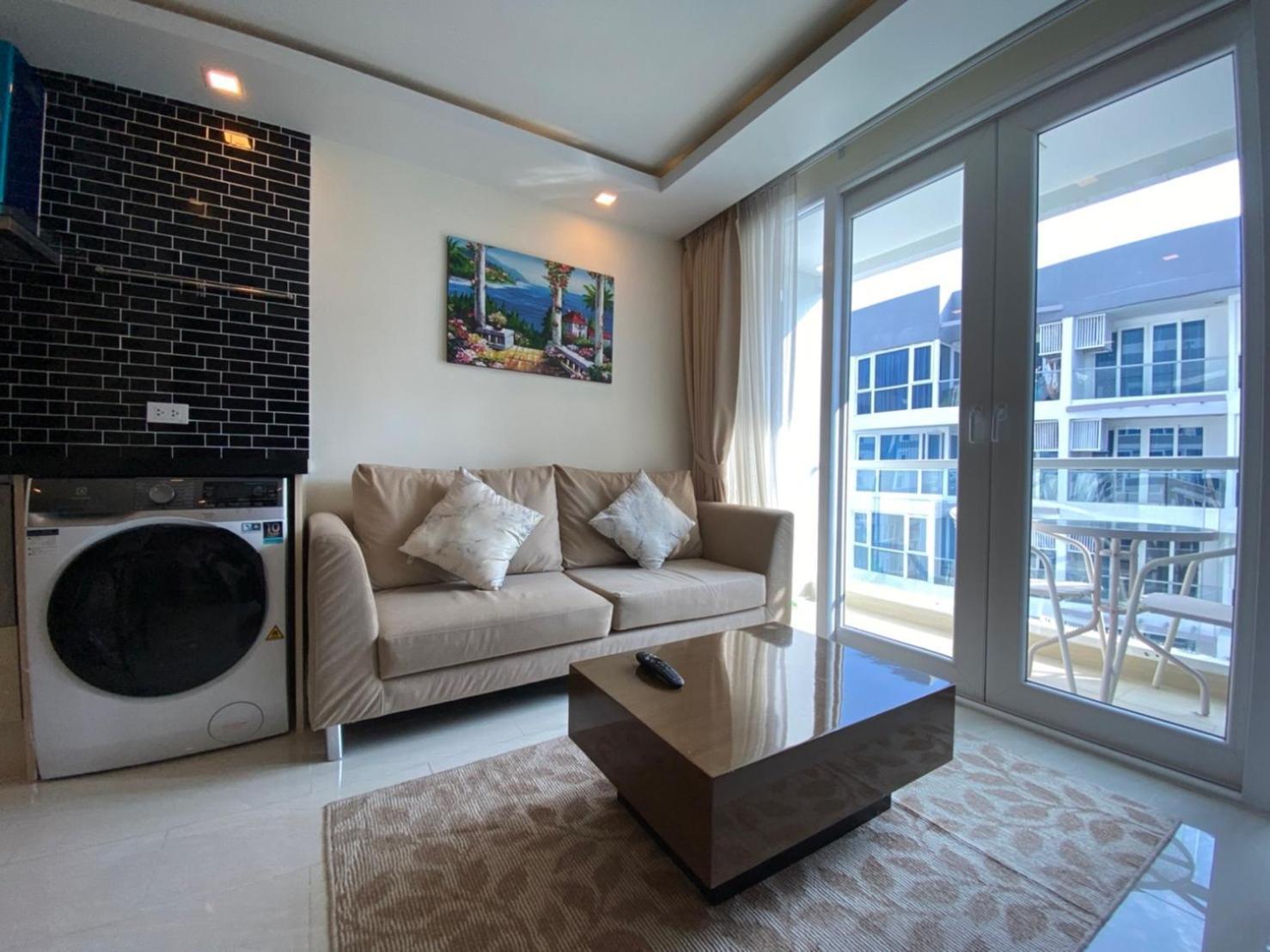 Grand Avenue Suites X Monthstayz Thailand 芭達亞 外观 照片