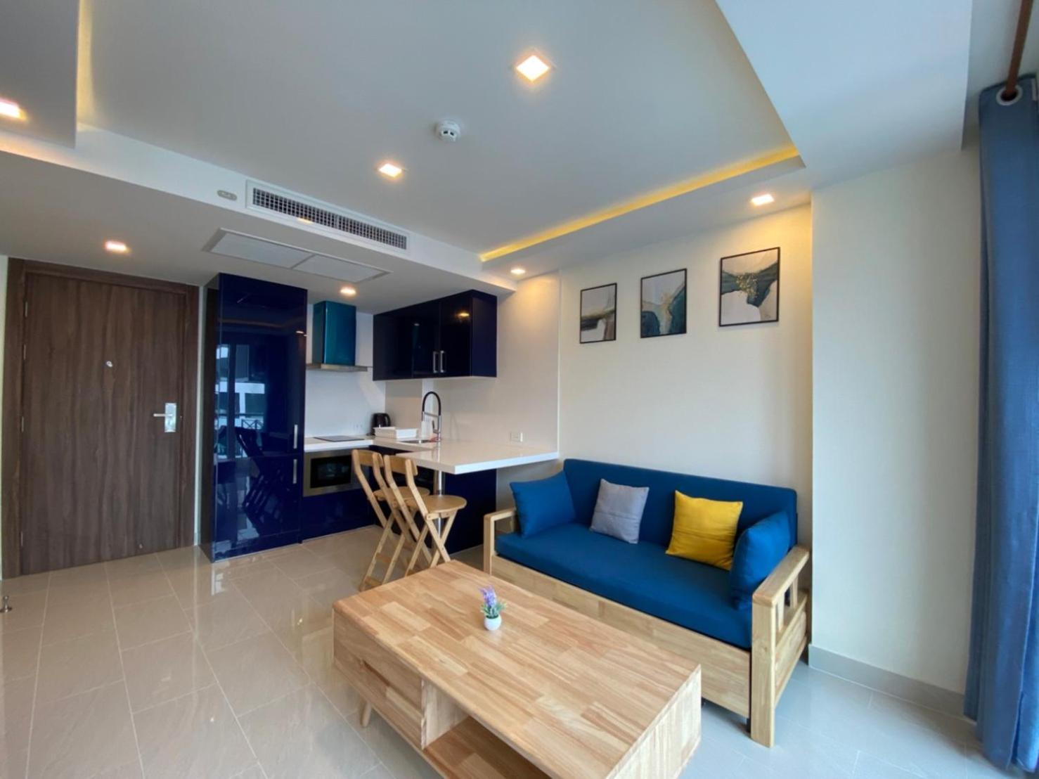 Grand Avenue Suites X Monthstayz Thailand 芭達亞 外观 照片