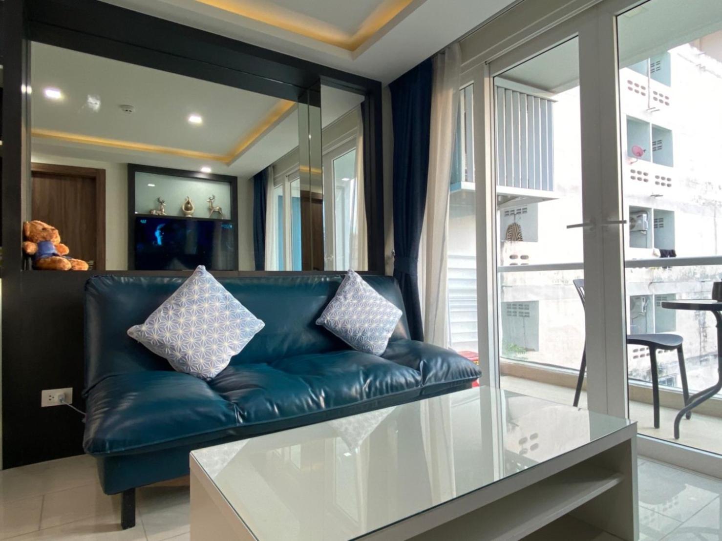 Grand Avenue Suites X Monthstayz Thailand 芭達亞 外观 照片