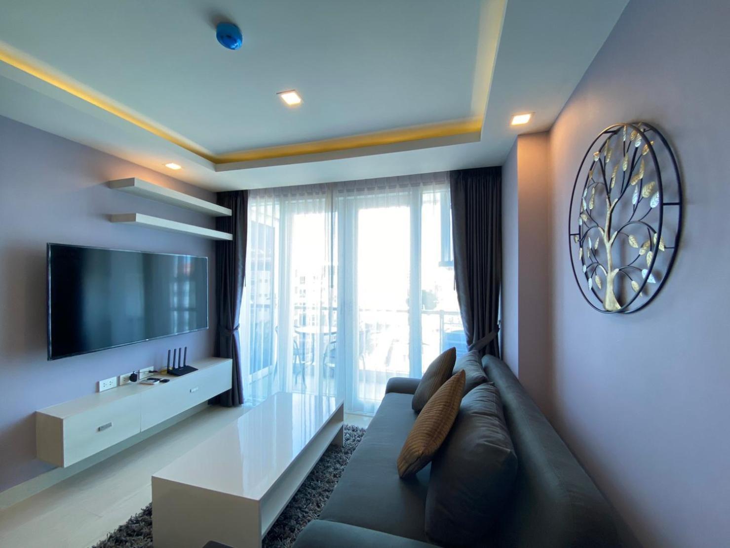 Grand Avenue Suites X Monthstayz Thailand 芭達亞 外观 照片